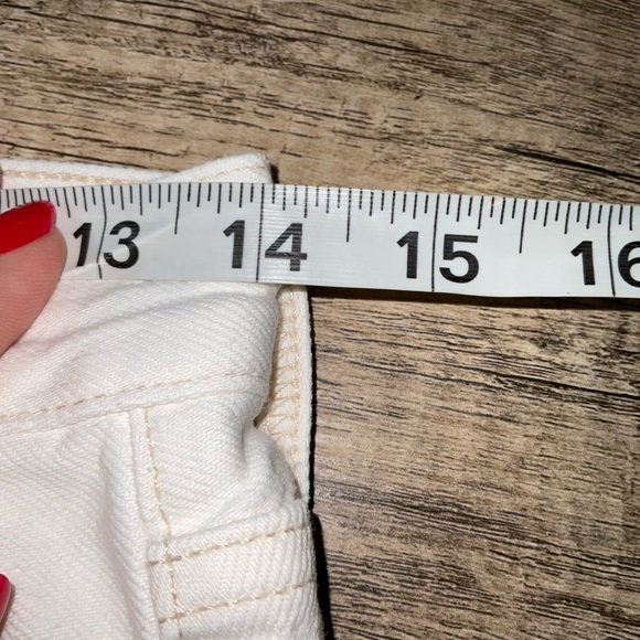 AGOLDE Riley Ripped Jeans - Picture 5 of 7